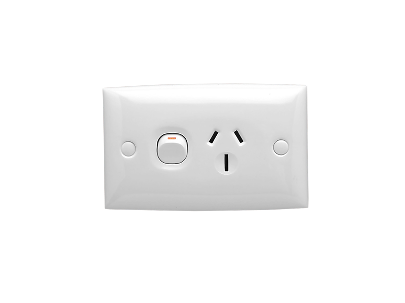 Clipsal 15D15 Single Switch Socket Outlet, 250V, 15A, Standard Size