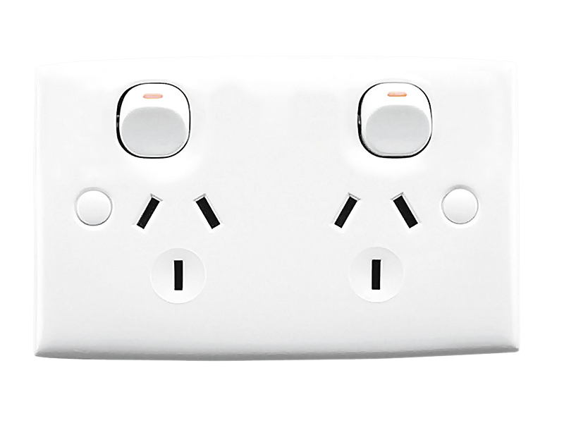 Clipsal 25s Twin Switch Socket Outlet 250v 10a Standard Size